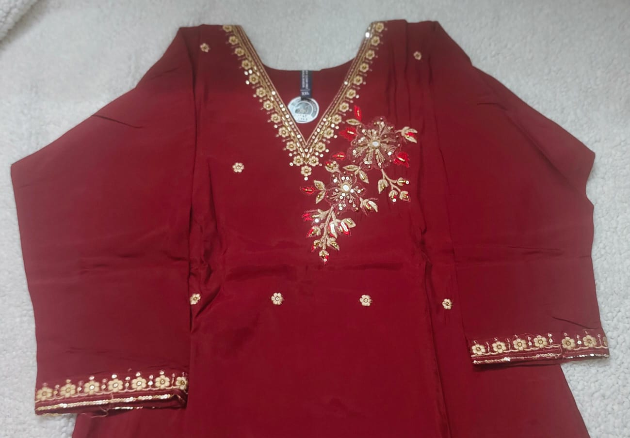 Digital Artistry 3-Piece Suit Set