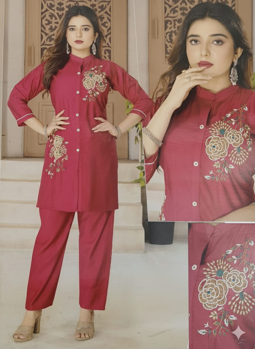 Elegant Gadwal Cotton Cord Set (Deep Red)